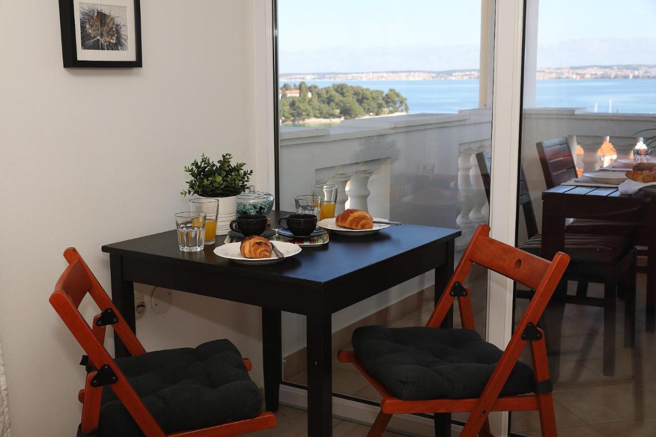 Apartment Zanov Preko Luaran gambar